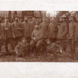 CPA -Photo - Un Groupe Soldats Allemands -N&deg;4252