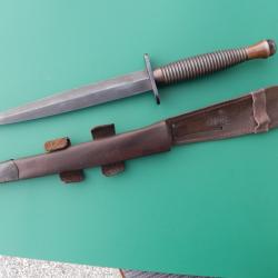 DAGUE FAIRBAIRN ww2 3° TYPE MARQUAGE 4 et fléche  2