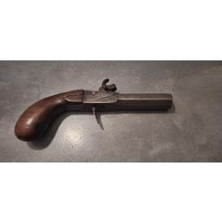 Ancien petit pistolet a poudre noire de voyage 19iem