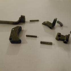 ENSEMBLE DE PIECES DE DETENTE POUR PISTOLET FROMMER STOP