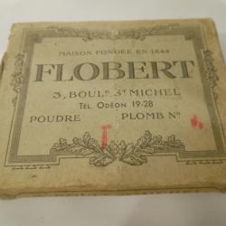 RARE BOITE DE DIX CARTOUCHES CALIBRE 12 DE COLLECTION DE MARQUE FLOBERT