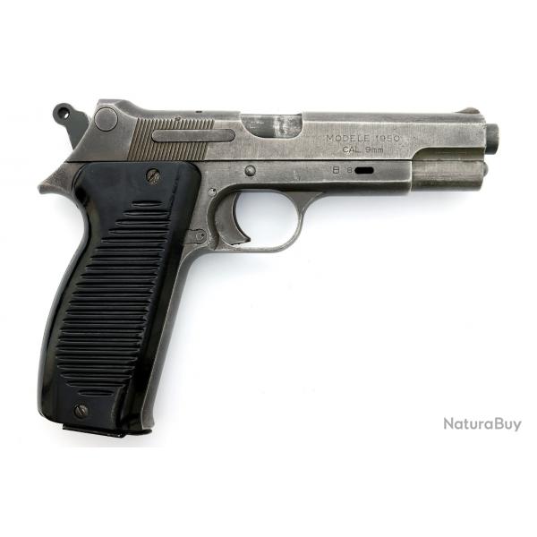 Pistolet rglementaire Franais MAC 50 calibre  9 x19 de 1954.anne de la bataille de Dien Bien Phu