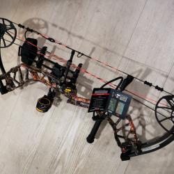 ARC A POULIES CHASSE BEAR LEGIT DROITIER WILDFIRE 14-30" 10-70#