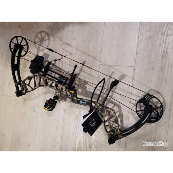 ARC A POULIES CHASSE BEAR SPECIES EV DROITIER FRED BEAR  23.5-32" 55/70#