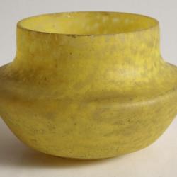 Vase verre marmoréen jaune Delatte Nancy