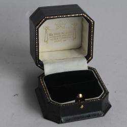 Écrin pour bijoux Au vase de Delft Paris Joaillier