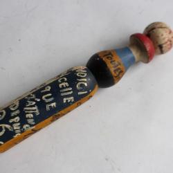 Ancienne quille de soldat militaria