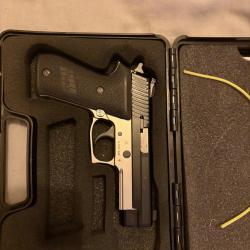 Sig sauer P220