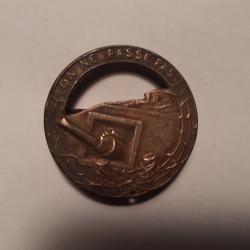 insigne ligne Maginot   ON NE PASSE PAS