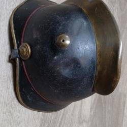 Casque de pompier suisse modèle 1890