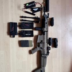 Réplique airsoft FN Scar-H avec nombreux accessoires