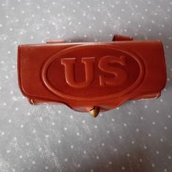 Pochette  mod.1892/95 pour 12 cartouches calibre 38
