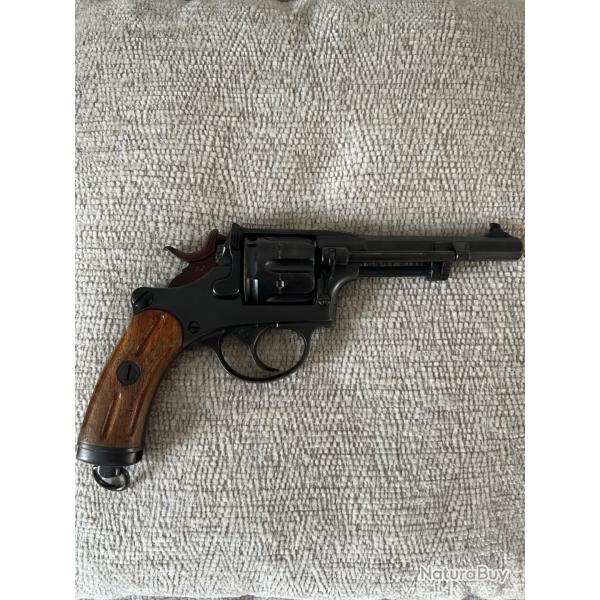 Rvolver Suisse 2me modle