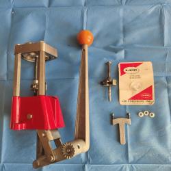 Lee turret ancien model avec système amorçage.BIEN LIRE L'ANNONCE SVP AVANT POSER VOTRE ENCHÈRE !