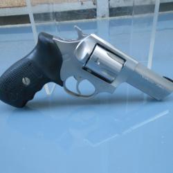 REVOLVER RUGER SP 101 CALIBRE 38 SPECIAL