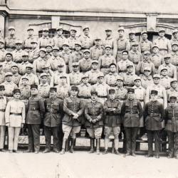 CPA - Carte Photo Militaire Groupe Soldats N&deg;4259