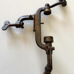 Outil Ancien Artisanal Sertisseur &agrave; Poussoir Cartouche Cal 16 Pince &agrave; Sertir