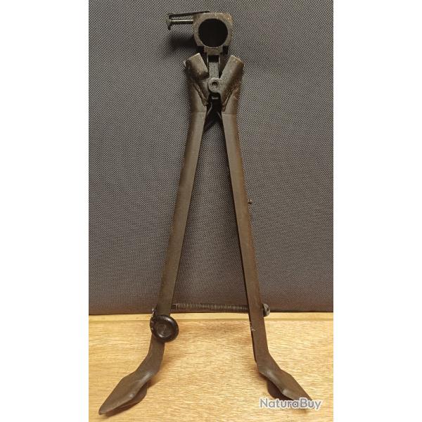 Ancien bipied pour mitrailleuse militaire franaise AA N F1