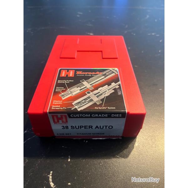 Jeux de trois outils HORNADY cal.38 Super Auto jamais utilis.