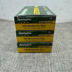 LOT DE 3 BOÎTES DE REMINGTON CORE-LOKT CALIBRE 300 WEATHERBY - 1 sans prix de reserve
