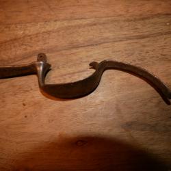 Pontet en acier de pistolet à silex