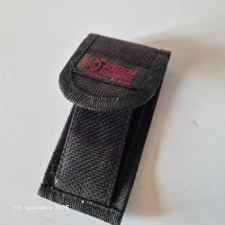 Etui pour couteau de poche avec passant pour ceinture