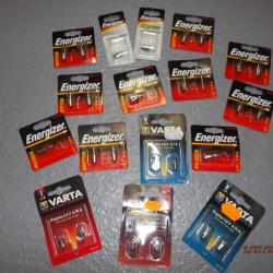 Nombreux paquets d'ampoules pour lampe torche