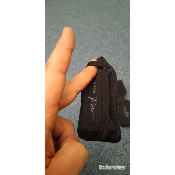 Deux tui noir TOE PRO militaire gendarmerie