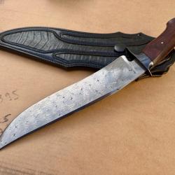 couteau de type bowie par Oliver Goldschmidt  damas multibarreaux