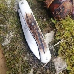 Couteau fermant Aurillac bois de cerf