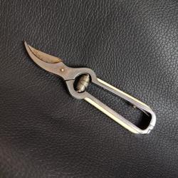 Sécateur à fleur vintage ancien NOGENT pour Dame