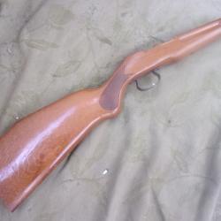 crosse carabine semi-auto Manuarm 22 lr