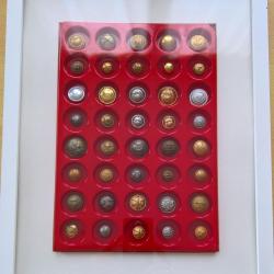 Cadre collection boutons militaires Fran&ccedil;ais