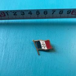 Insigne &eacute;maill&eacute; : Drapeau fran&ccedil;ais avec Croix de Lorraine