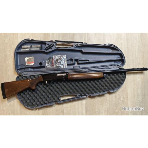 Fusil semi-auto BENELLI Mod. MONTEFELTRO - Cal. 12/76 - 71 cm + Mallette et 5 chokes (occasion)