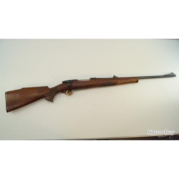 carabine churchill mark 5  cal 300wm  fissure sur crosse pour enchere 1 sans prix de reserve  TP24L