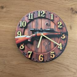 HORLOGE CHASSEUR FUSIL A LUNETTE - C'EST L'HEURE DE LA CHASSE !