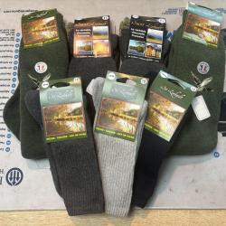 magnifique lot de 7 paires de chaussettes haute canard t43/46 déstockage enchere V789