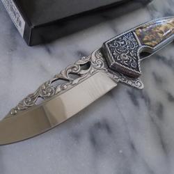 Couteau S-TEC Wildlife Cerf A/O Lame Acier 440 Manche Sculpté & Résine Framelock