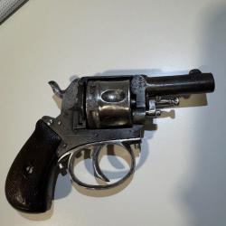 Revolver type 380 bulldog