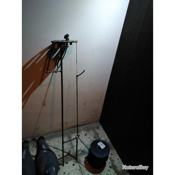 6 Formes pigeon et 6 demis coquille et une palette a pigeon