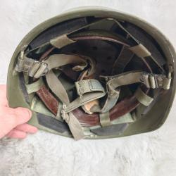 Casque d'infanterie français F1 - 1979, complet avec coiffe, jugulaires et intérieur d'origine