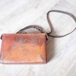 Sacoche, trousse de secours, d'infirmier suisse avec accessoires