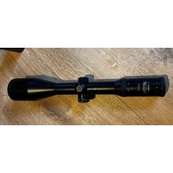 Schmidt et Bender Hungaria 2,5-10x56 réticule lumineux FD9 nocturne