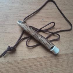 Sifflet corne  de Cerf 11 cm  N°2