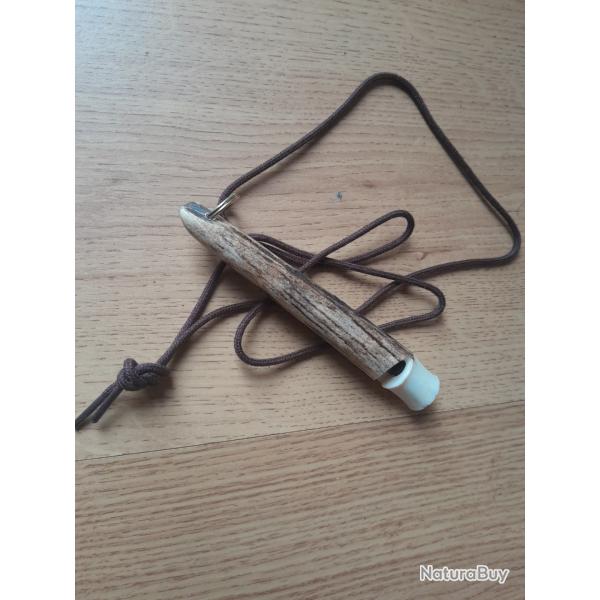 Sifflet corne  de Cerf 11 cm  N2