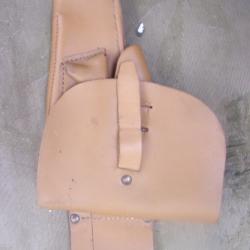 holster Mac 50 cuir marqué "Saint Martin De Ré"