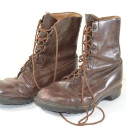 Rangers cuir taille 44, Militaire armée Hollandaise années 1950. Reconstitution historique, surplus