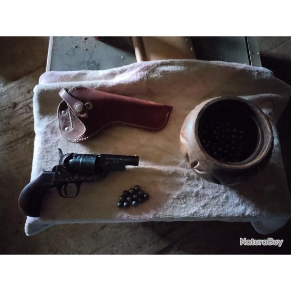 Calibre 44 court trs pratique filipieta avec holster cuir pais servi  2 fois plus  100 balles