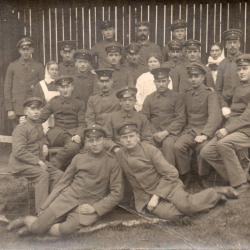 CPA -Photo - Un Groupe Soldats Allemands - N°1594